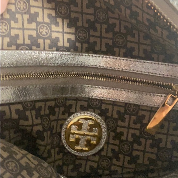 Tory Burch - Picture 2 of 4